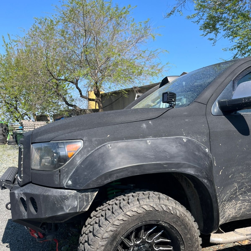 Расширители крыла для Toyota Tundra 2007-2013. 10см 2