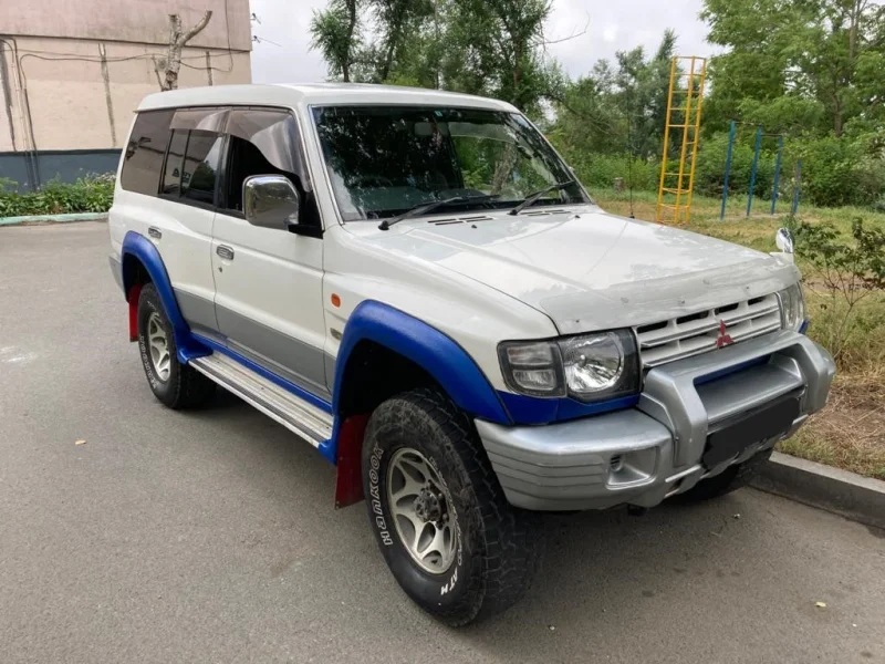 Расширители арок Mitsubishi Pajero2 рест Терминатор (1997-1999 гг)